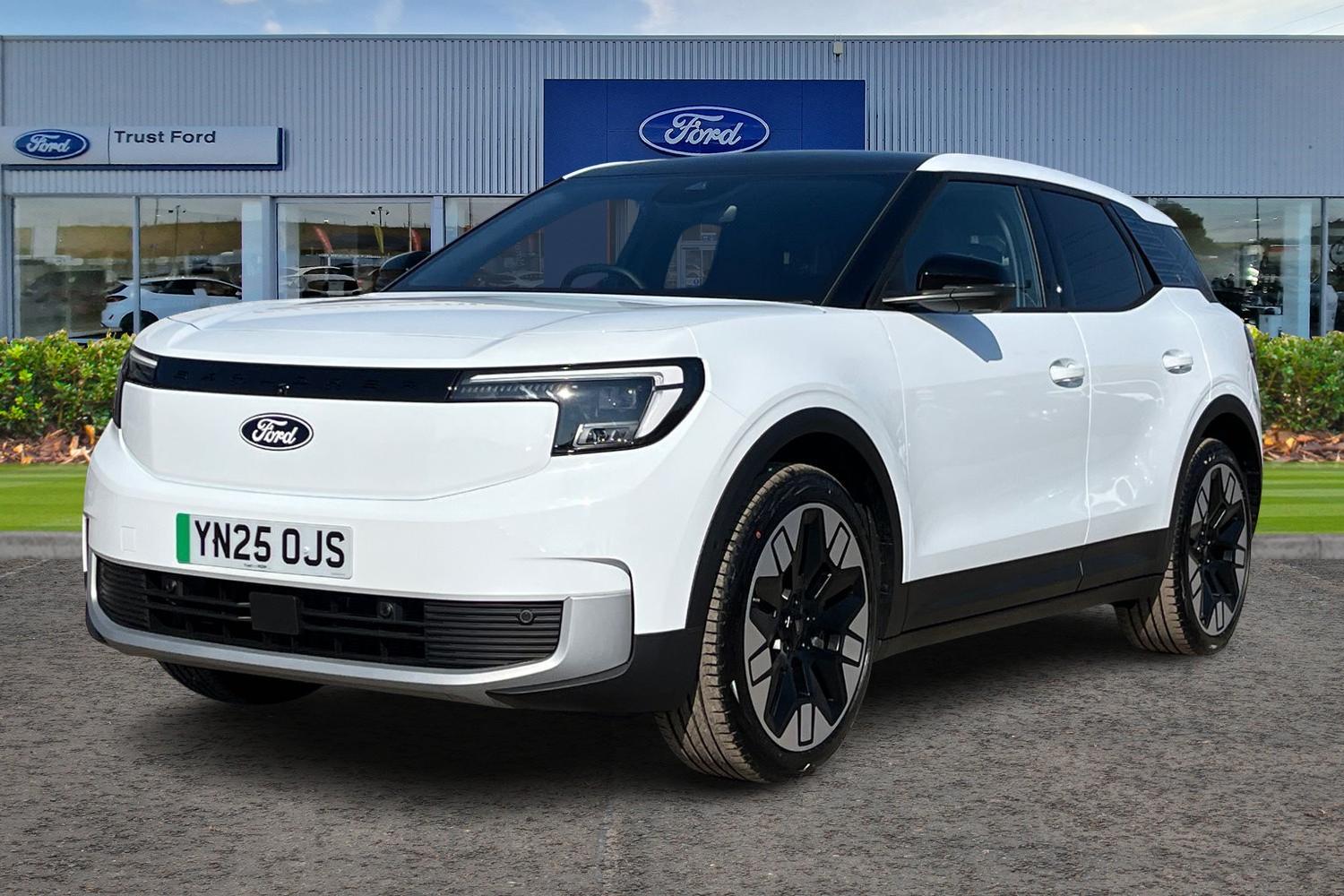 Ford EXPLORER Photo 4