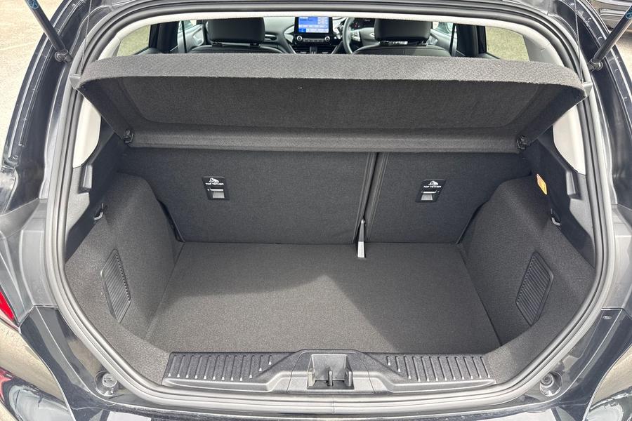 Ford FIESTA Photo autoimg-a1aca5879feb5ea00ba757ab78350f74a9849573.jpg