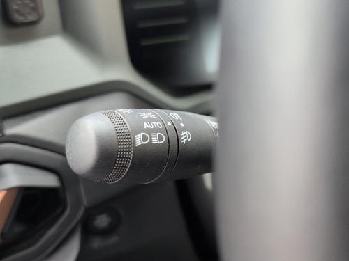 Dacia DUSTER Photo autoimg-a1ace58a5083925dd8a3e471c71ce28c0bf90a3c.jpg