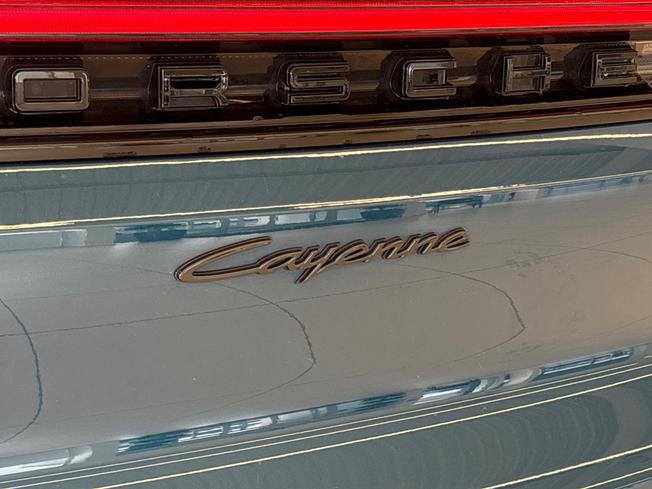PORSCHE Cayenne Photo 32