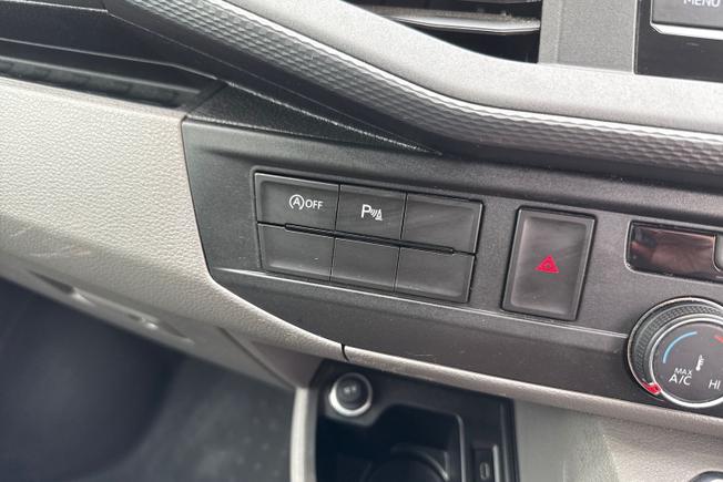 VOLKSWAGEN Transporter Photo 39