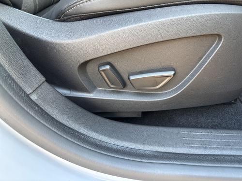 Renault CAPTUR Photo autoimg-a1b2ae409ee826b0f24b05440805af2c1f9ec6a2.jpg