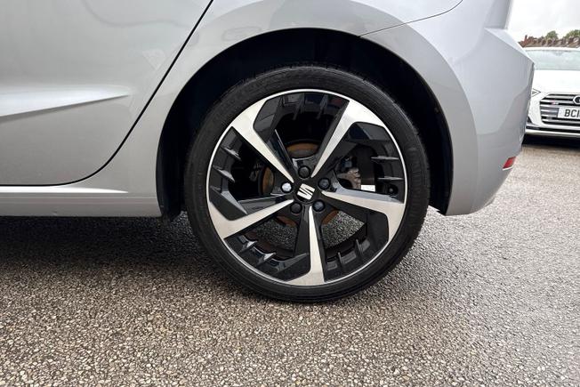 SEAT Ibiza Photo 24