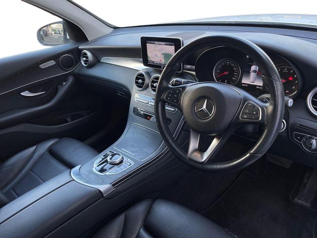 MERCEDES-BENZ Glc Photo 6