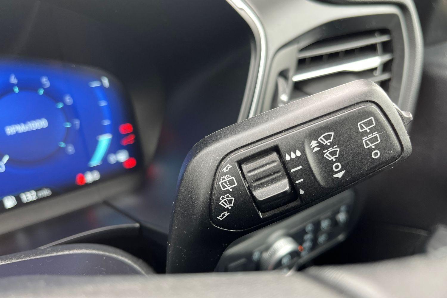 Ford KUGA Photo 14