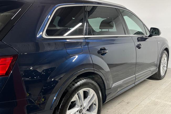 Audi Q7 Photo 37