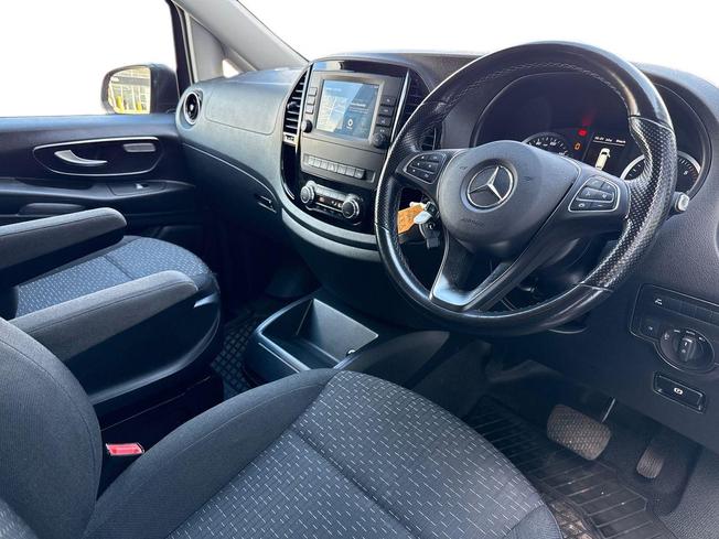 Mercedes-Benz Vito Photo 6