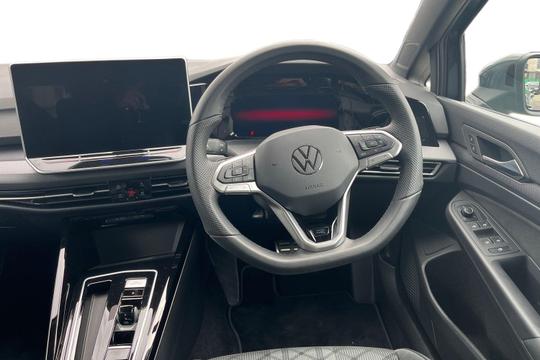 Volkswagen Golf Photo autoimg-a1cacbd1866e441330f457ade72be583425e1993.jpg