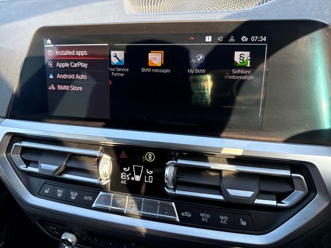 BMW 3 Series Photo 33