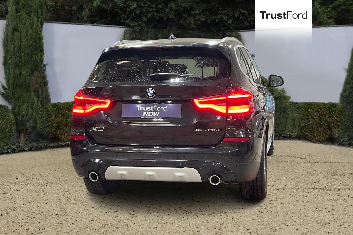 BMW X3 Photo 3