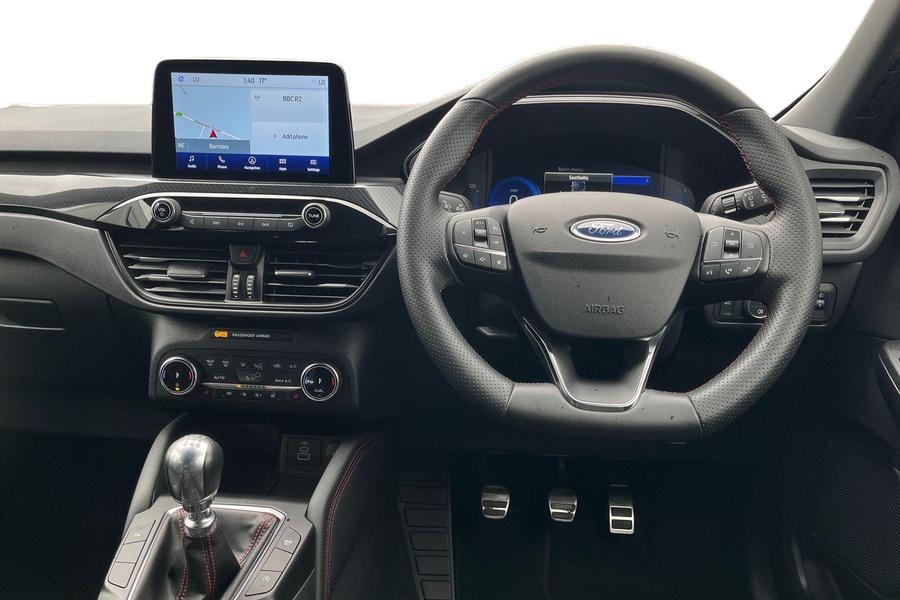 Ford Kuga Photo autoimg-a1db62be4d0e1807a4b3f5da171421fb2d107b0c.jpg