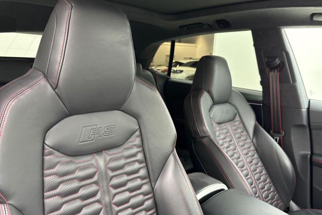 Audi Rsq8 Photo 32
