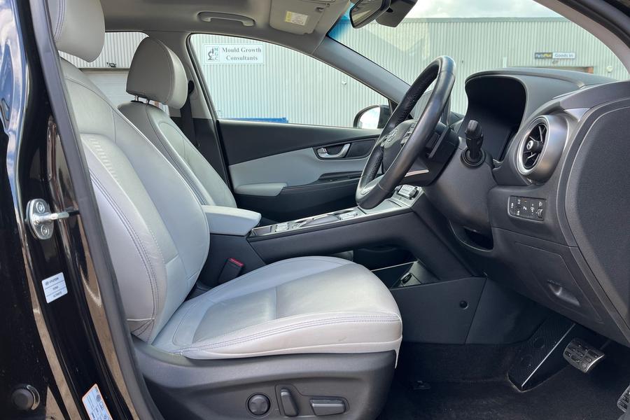 Hyundai KONA Photo autoimg-a1e01ebdc21c4d9d332560fb6adc373f6a28d181.jpg