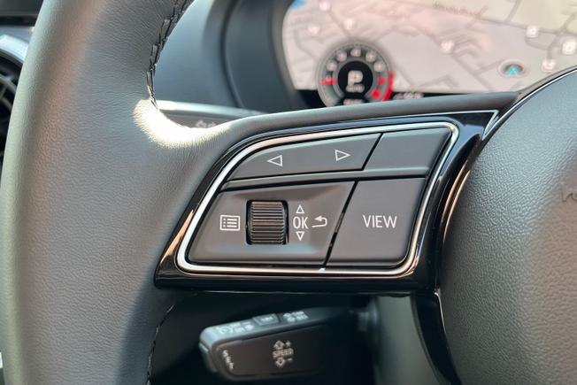 AUDI Q2 Photo 16
