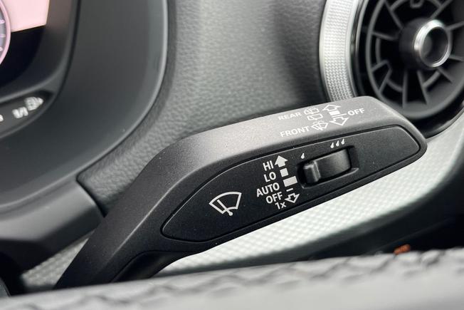 AUDI Q2 Photo 34