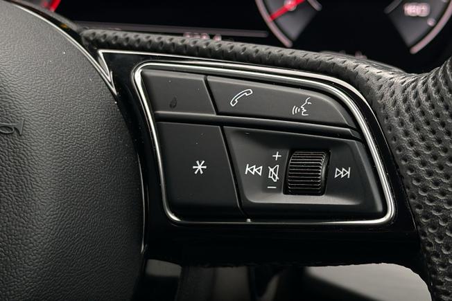 AUDI A5 Photo 17