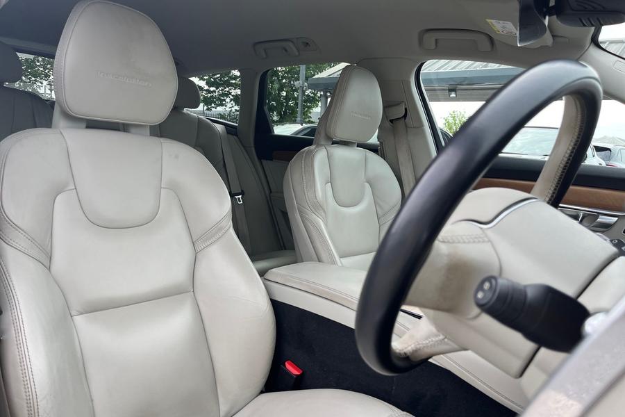Volvo V90 Photo autoimg-a1e5cd9367ffad3bc28d8beafef3b902fb174216.jpg