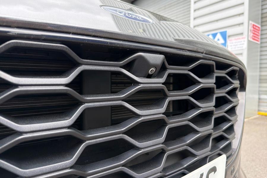 Ford KUGA Photo autoimg-a1e66cdac42981ed0d703c0a918c722db4b15228.jpg