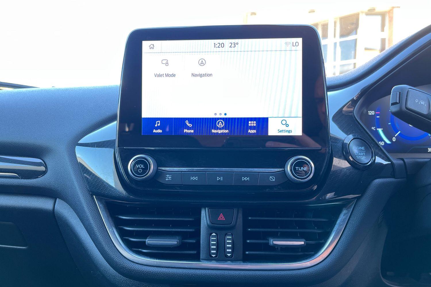 Ford Fiesta Photo 35