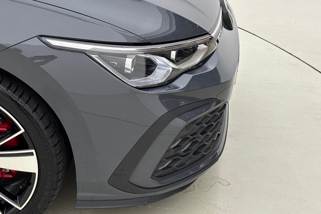VOLKSWAGEN Golf Photo 19