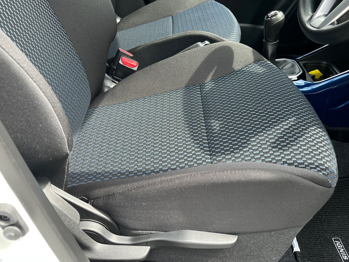 Suzuki Ignis Photo 31