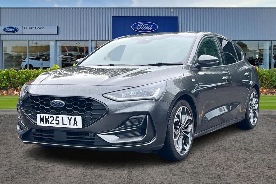 Ford FOCUS Photo autoimg-a1fb9884fccf17e8275a5b077f6ff31a1c55049e.jpg