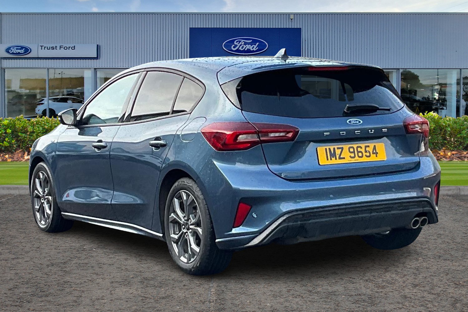 Ford Focus Photo 1