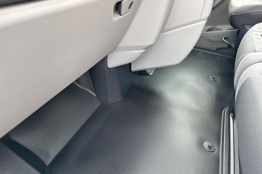 Ford TRANSIT CUSTOM Photo autoimg-a1fcc9b5c5b9116535b0eb690c3d79d3b23b5f78.jpg