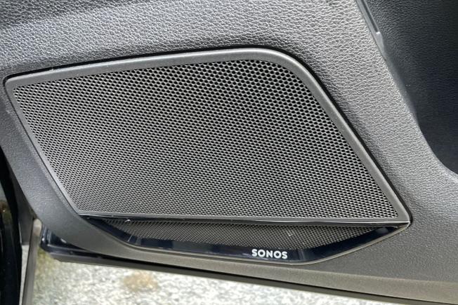 AUDI Q3 Photo 23