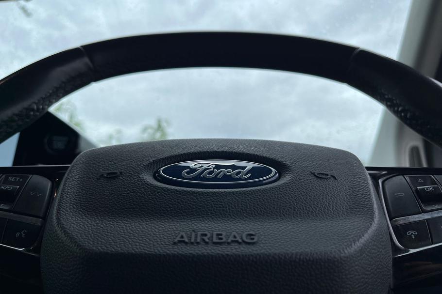 Used Ford TRANSIT CUSTOM FP24XFO 35