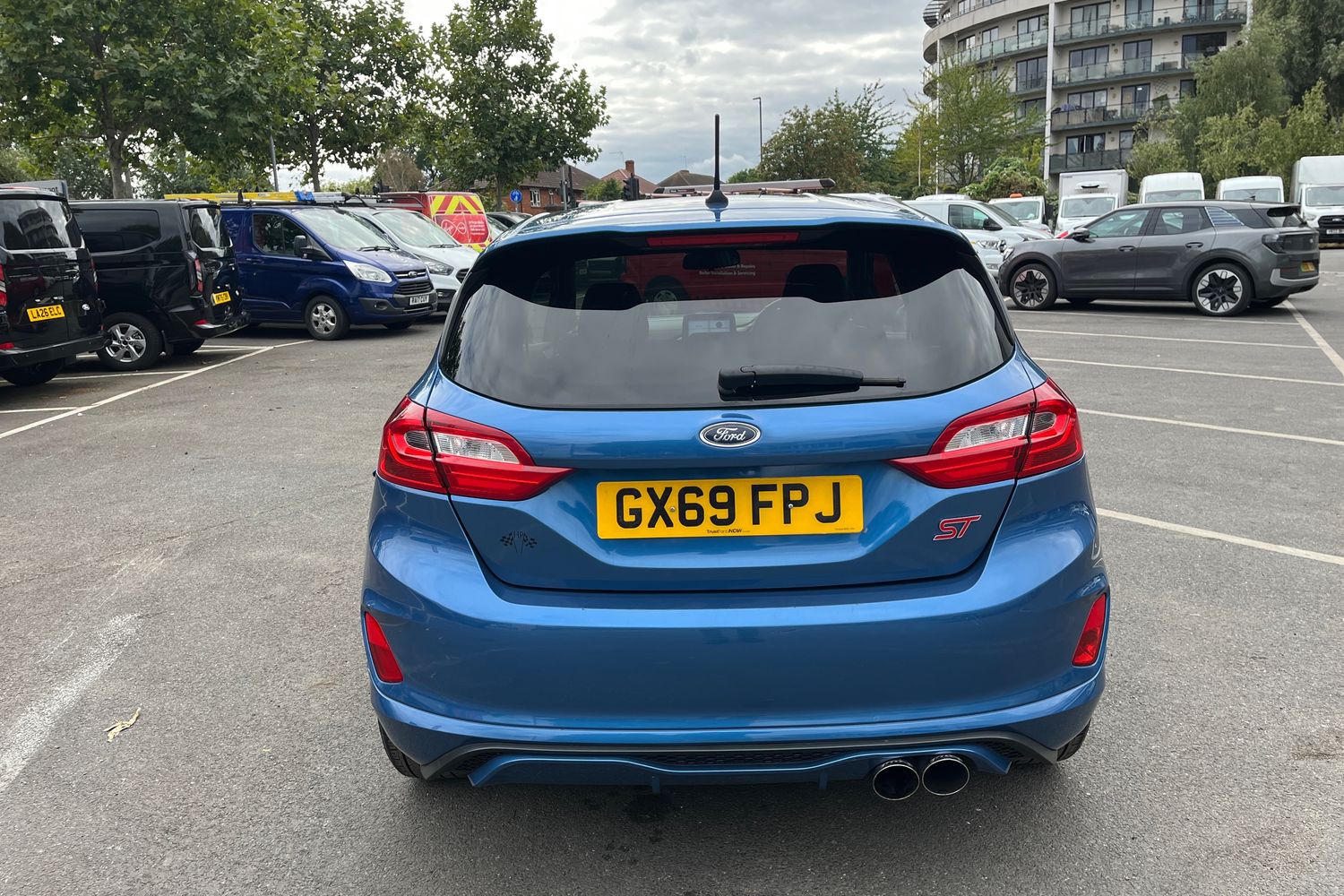 Ford FIESTA Photo 33