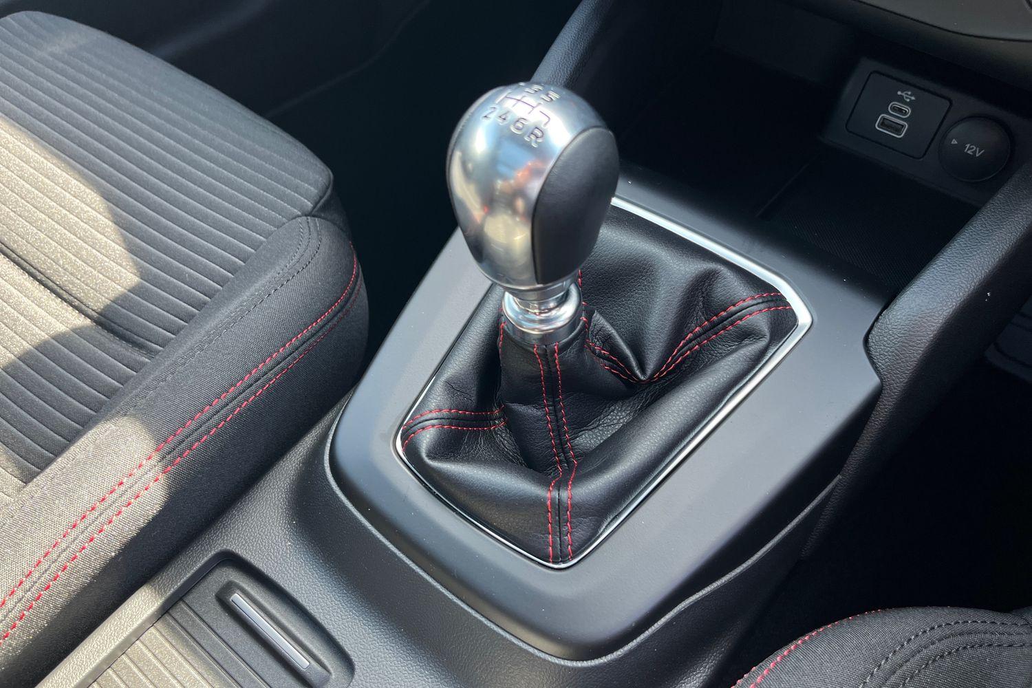 Ford FOCUS Photo 32