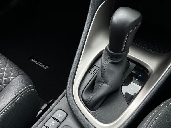 Mazda Mazda2 HYBRID Photo autoimg-a2098fbdee7424485ec843325da44692bc0679e4.jpg