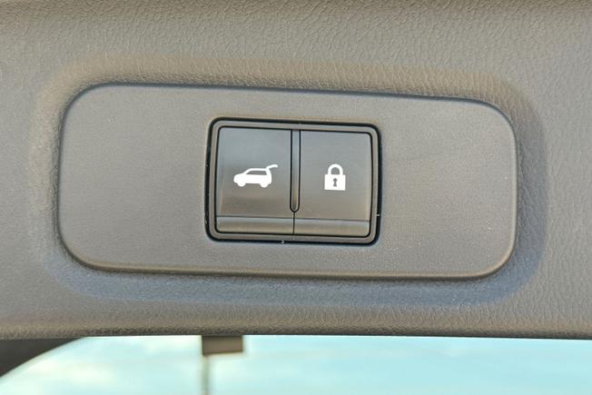 NISSAN Qashqai Photo 47
