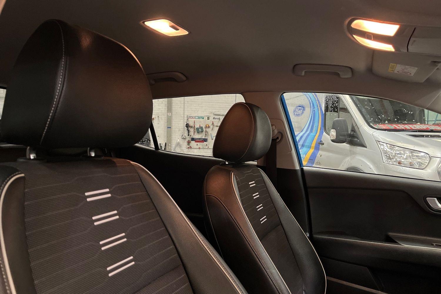 Kia STONIC Photo 16
