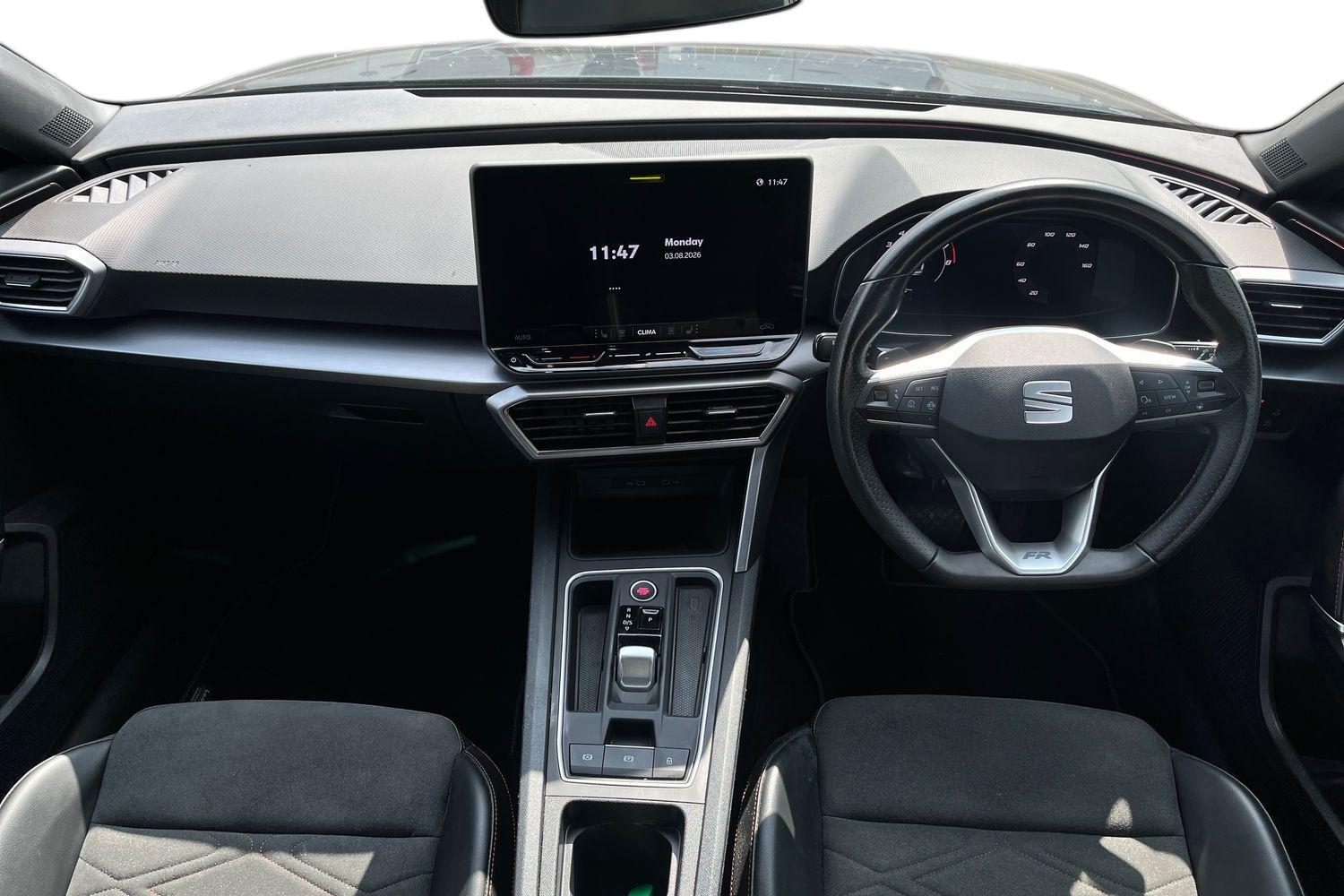 SEAT LEON Photo 9