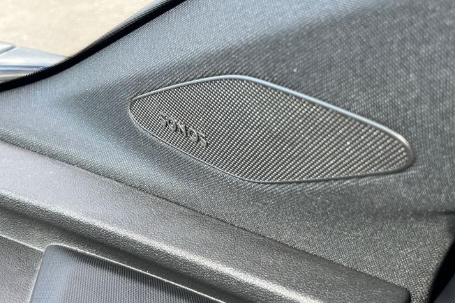 AUDI Q4 e-tron Photo 58