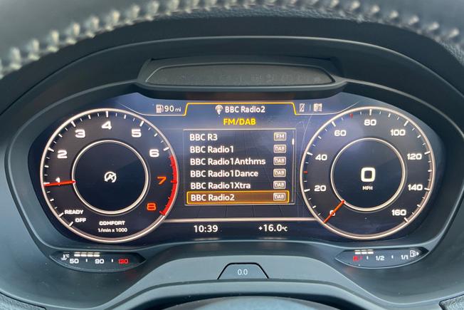 AUDI Q2 Photo 15
