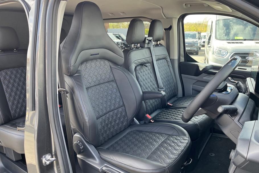 Used FORD TRANSIT CUSTOM MJ75TFX 17