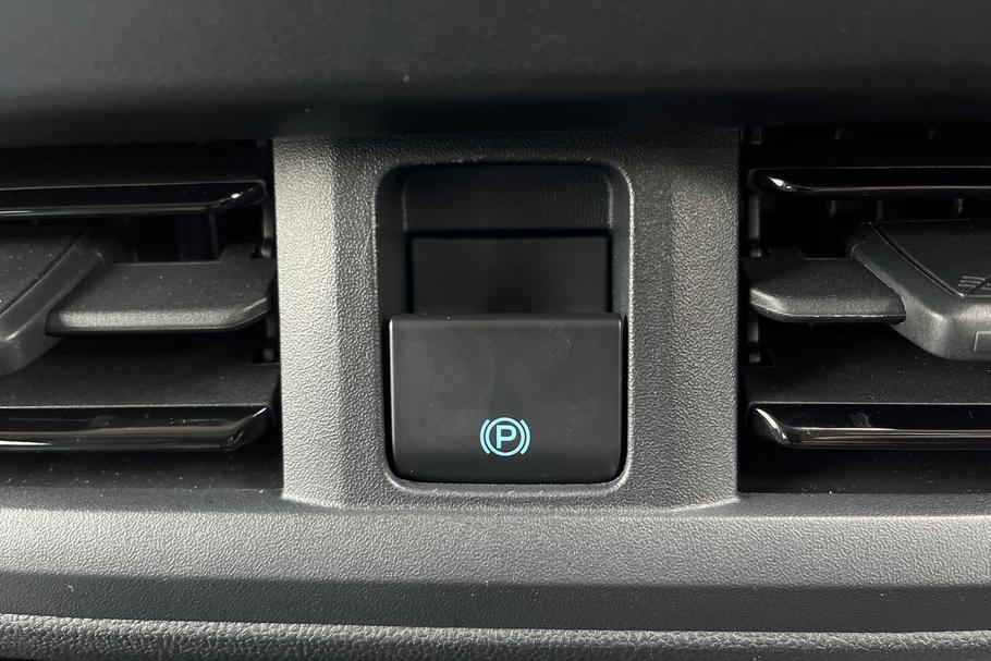 Used Ford TRANSIT CUSTOM LJ75HBO 26