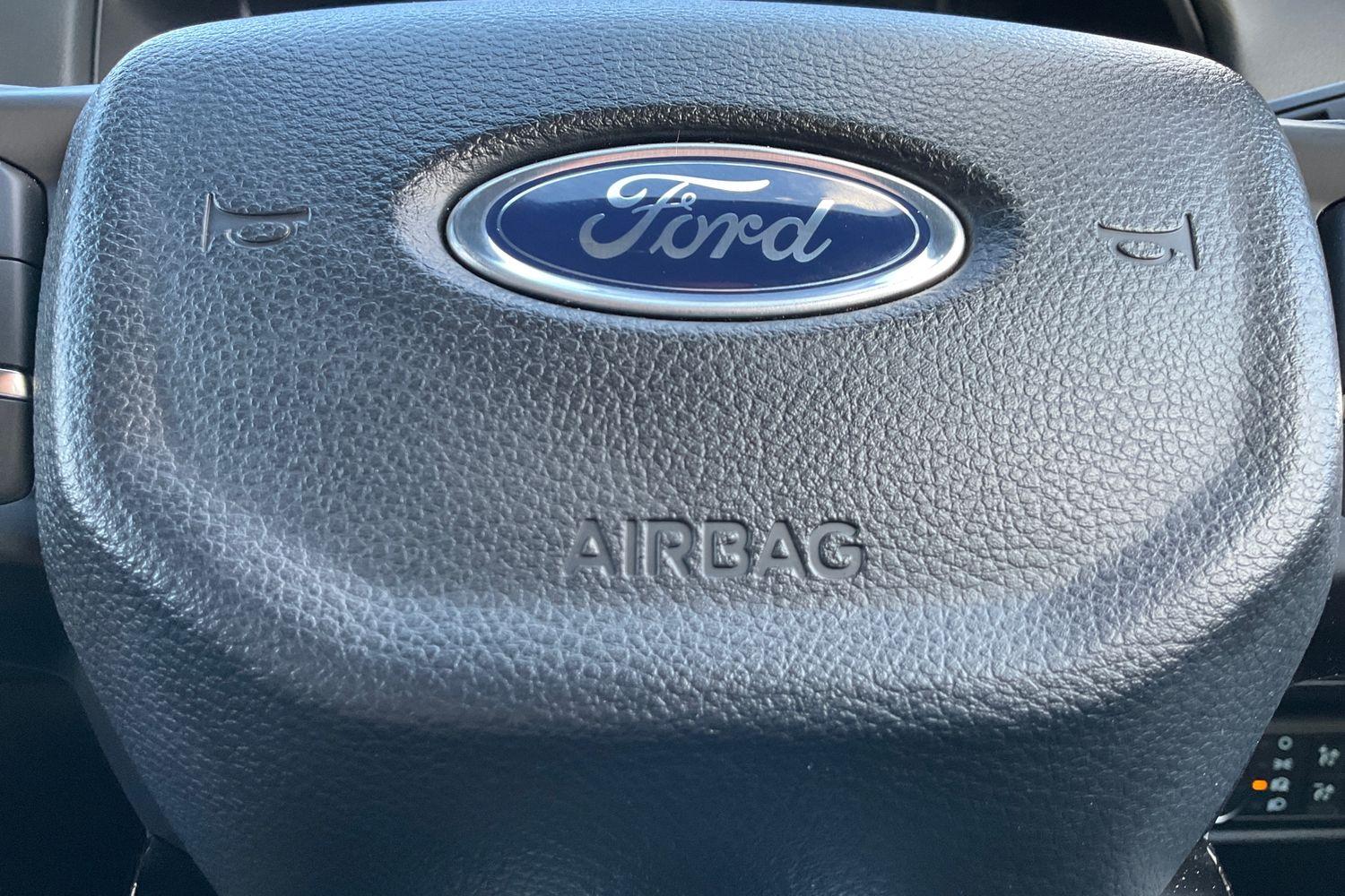 Ford RANGER Photo 34