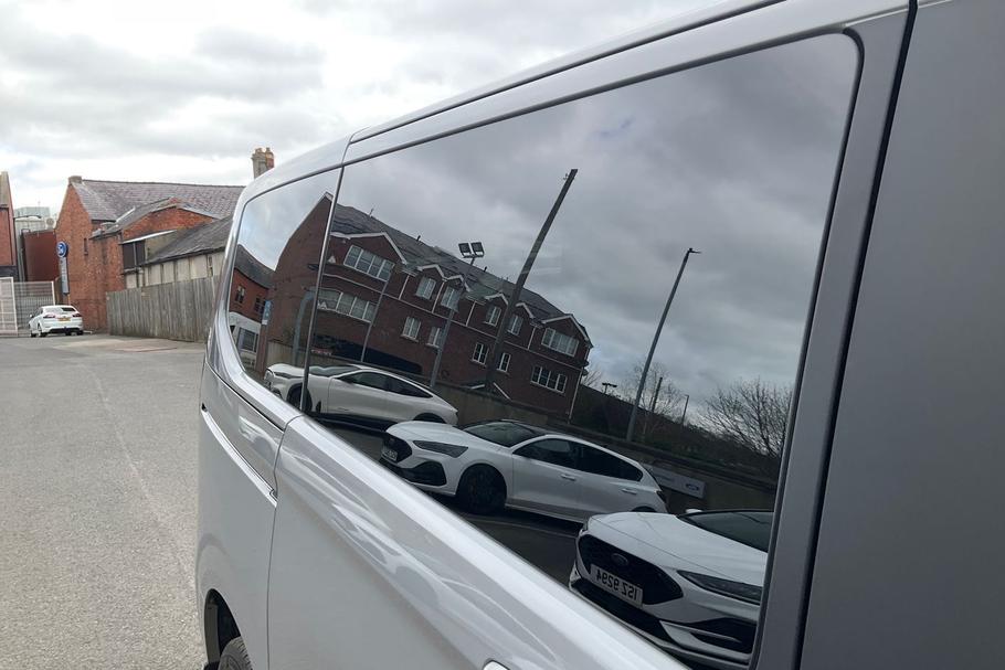 Used Ford Tourneo Custom EA25ZWP 36