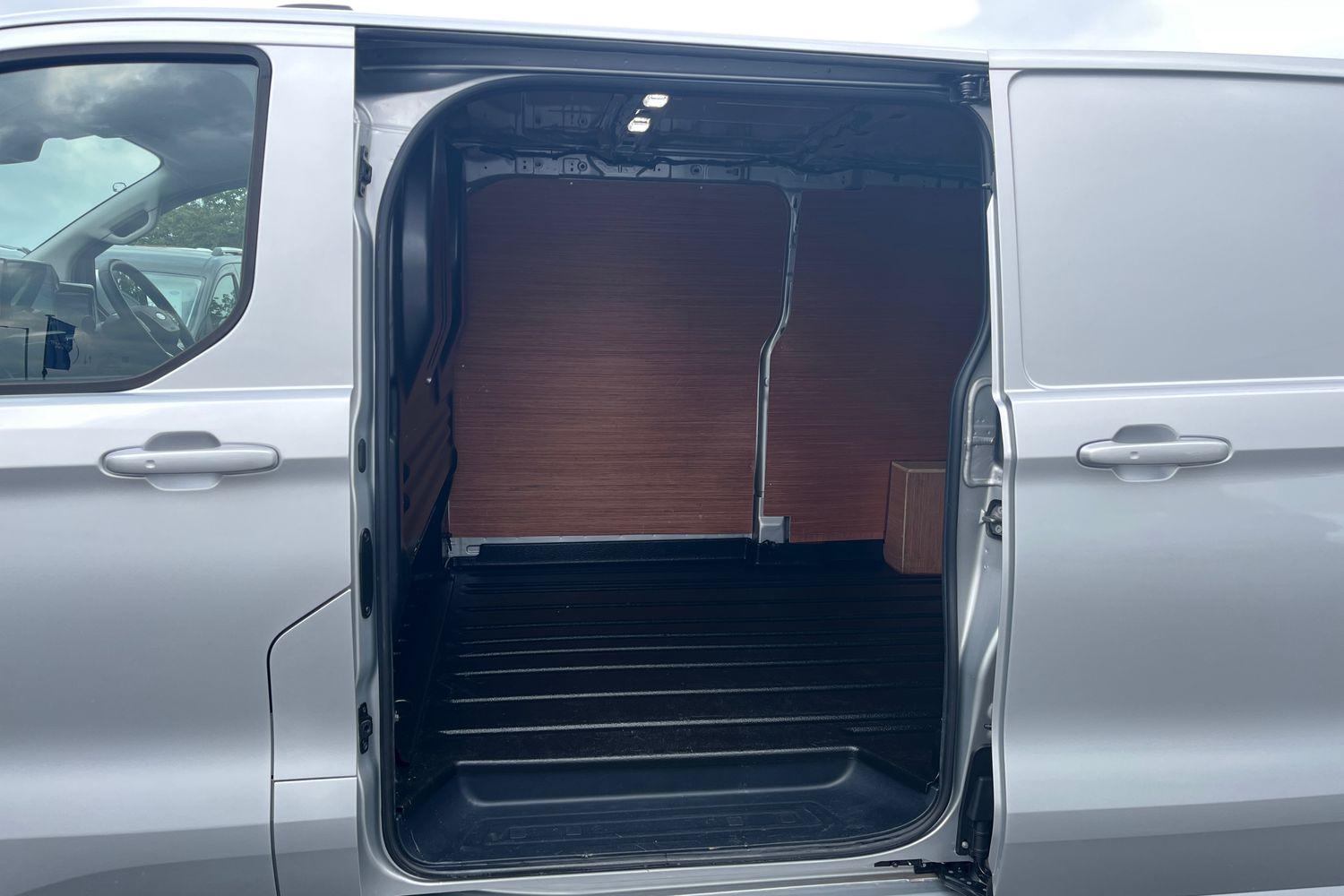 Ford TRANSIT CUSTOM Photo 10