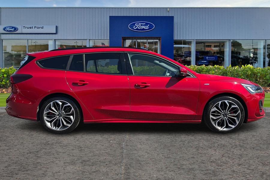 Ford FOCUS Photo autoimg-a21dd39d58f9a824d1af660d6f004de4a24be63a.jpg