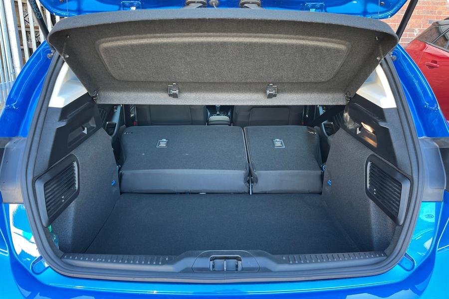 Ford Focus Photo autoimg-a22044f94c4b023ad6e1e47d10420bc2270d665f.jpg