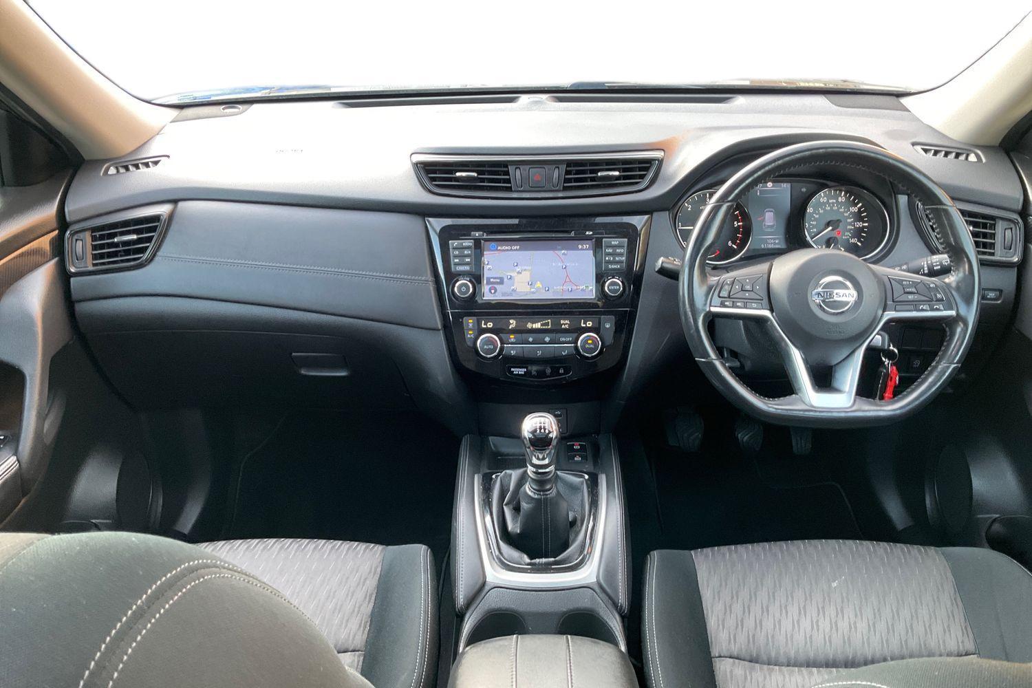 Nissan X-TRAIL Photo 9