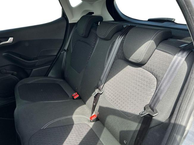 FORD Fiesta Photo 9