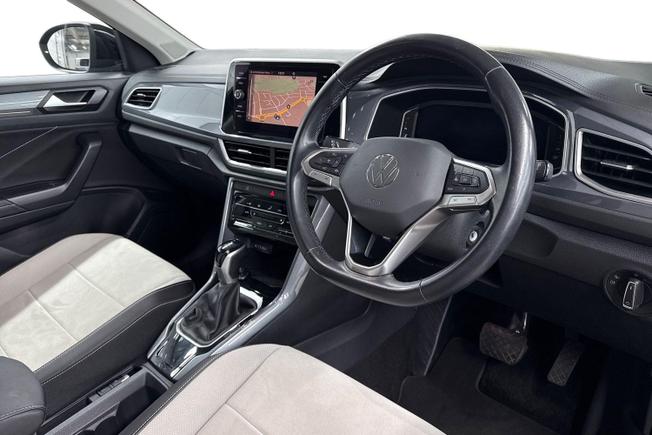 VOLKSWAGEN T-Roc Photo 6
