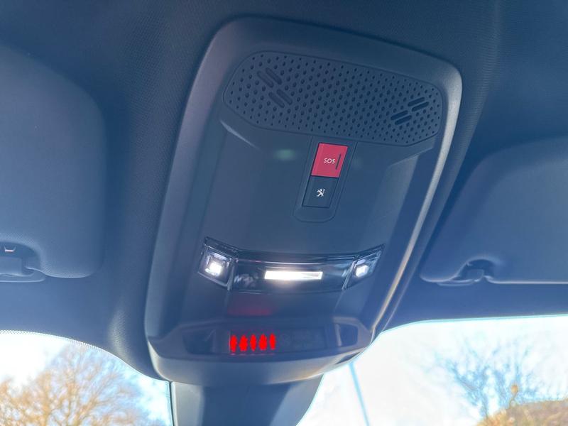 Used Peugeot E-2008 KP72YBU 44