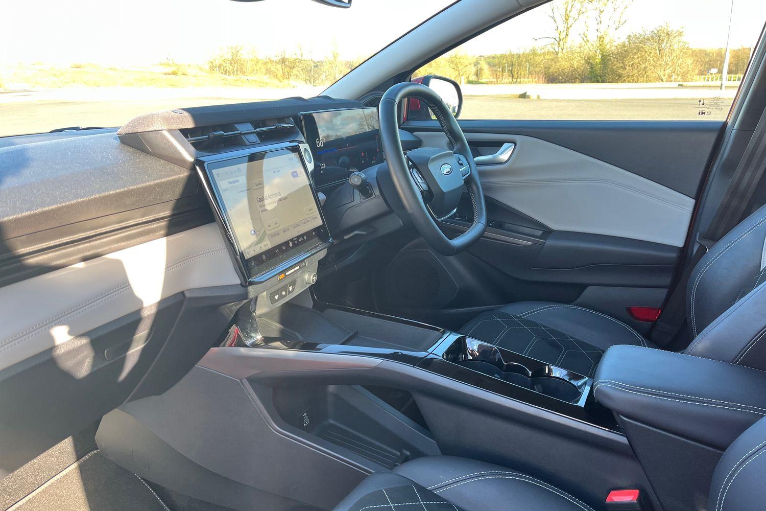 Ford Puma Gen-E Photo 17